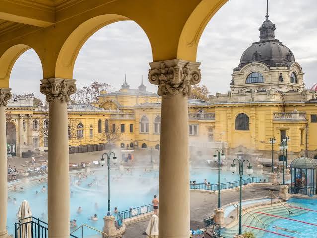 WĘGRY: TERMALNY WEEKEND W BUDAPESZCIE  /NOWOŚĆ/